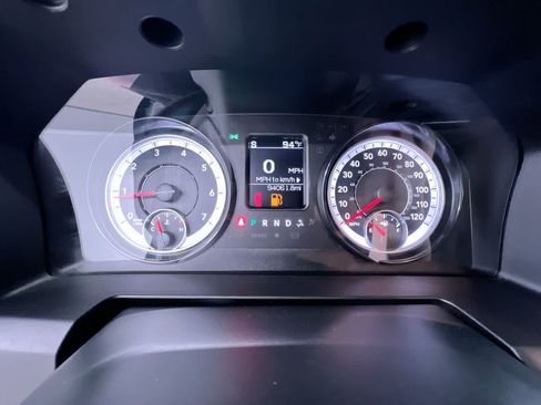 Used 2018 RAM 1500 Express w/ Express Value Package RWD image 21