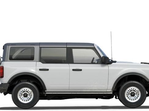 New 2025 Ford Bronco 4-Door AWD/4WD image 30