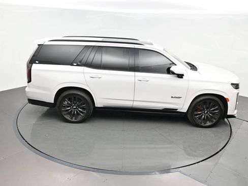 Used 2023 Cadillac Escalade V w/ LPO, ONYX Package AWD/4WD image 47