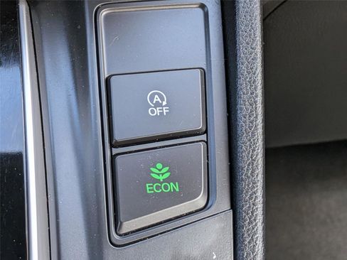 Certified 2020 Honda CR-V LX image 16
