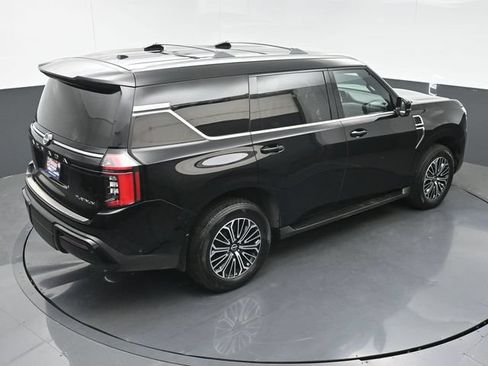 Used 2025 Nissan Armada Platinum w/ Convenience Package AWD/4WD image 35