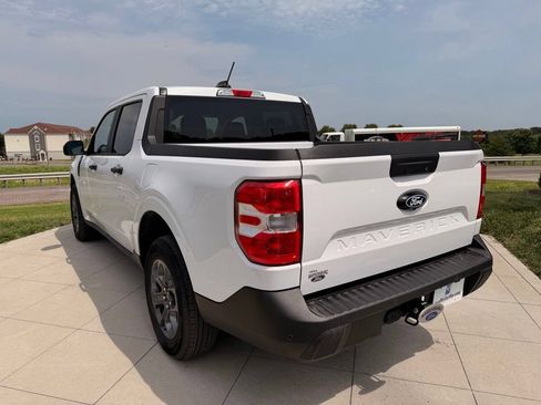 Used 2025 Ford Maverick XLT w/ XLT Luxury Package AWD/4WD image 7
