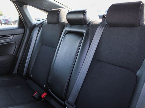 Certified 2025 Honda Civic Sport image 18