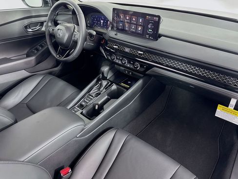 Used 2025 Honda Accord EX-L image 38