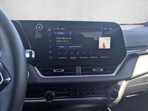 Used 2025 Chevrolet Equinox LT image 12