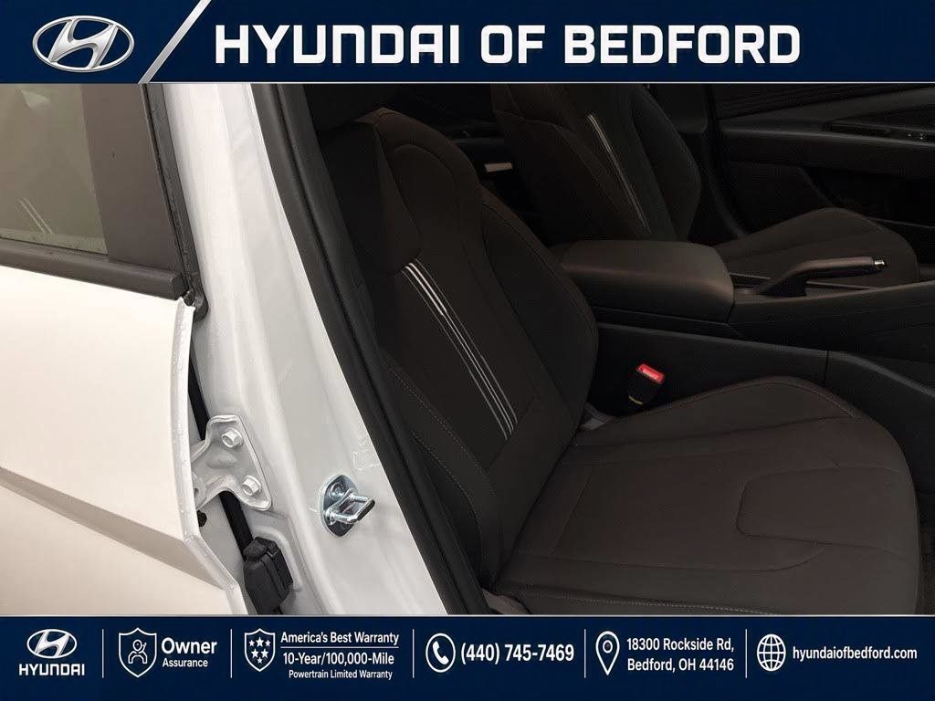 Used 2026 Hyundai Elantra Sport FWD image 22