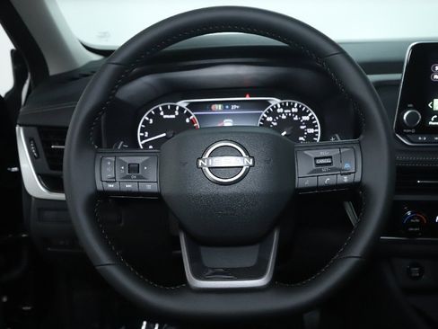 Certified 2026 Nissan Rogue SV image 20