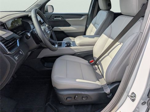 New 2026 GMC Acadia Elevation w/ Elevation Premium Package image 10