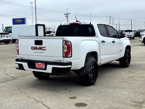 Used 2022 GMC Canyon AT4 w/ Trailering Package image 6