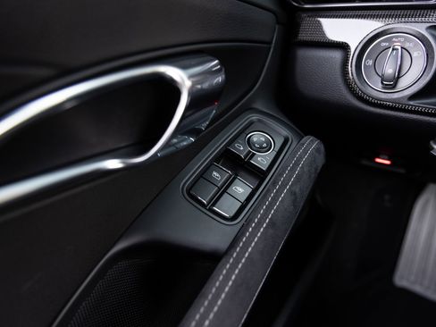 Certified 2018 Porsche 911 GT3 image 21