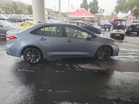 Used 2024 Toyota Corolla SE image 6