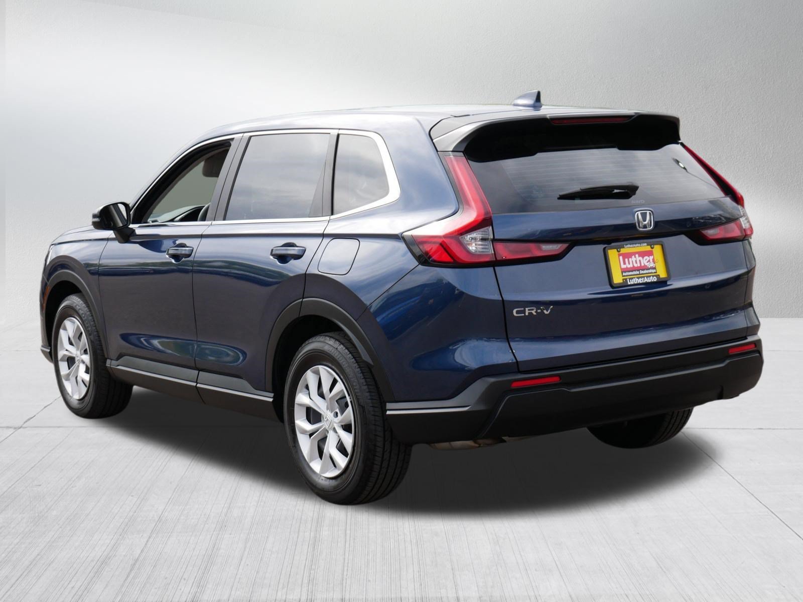 Used 2024 Honda CR-V LX image 5