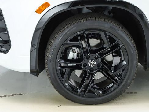 New 2026 Volkswagen Tiguan SE R-Line image 5