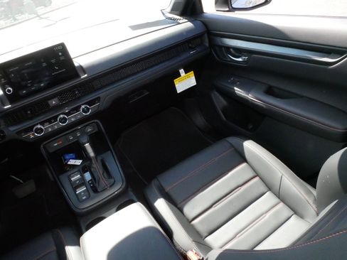 Used 2026 Honda CR-V Sport-L image 11