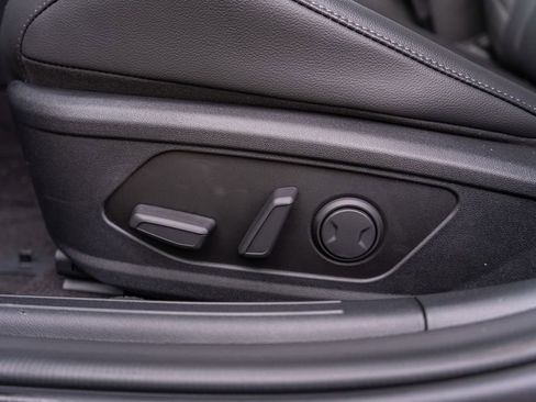 New 2025 Hyundai Elantra Limited image 20