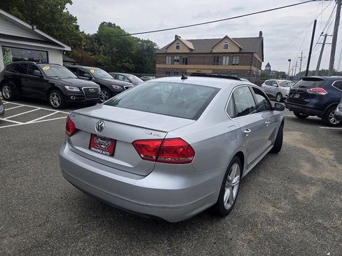 Used 2014 Volkswagen Passat TDI SEL Premium FWD image 9