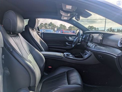 Used 2018 Mercedes-Benz E 400 E 400 image 32