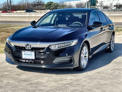 Used 2019 Honda Accord LX image 2