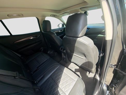 Used 2023 Buick Envision Avenir FWD image 30