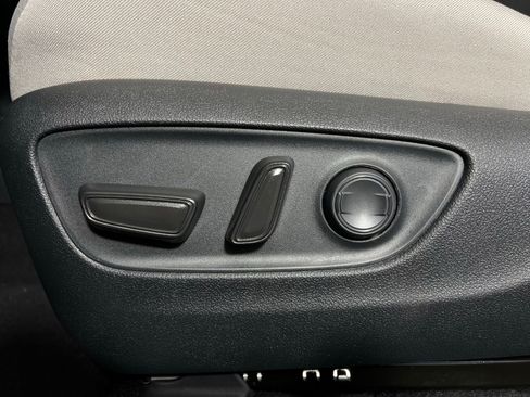 New 2025 Toyota RAV4 XLE image 11