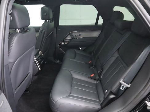 Used 2025 Land Rover Range Rover Sport S image 22