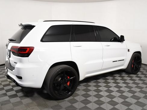 Used 2020 Jeep Grand Cherokee SRT AWD/4WD image 7