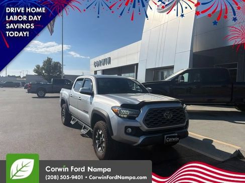 Used 2023 Toyota Tacoma TRD Off-Road AWD/4WD image 1