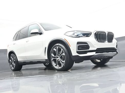 Used 2023 BMW X5 sDrive40i w/ Climate Comfort Package RWD image 37