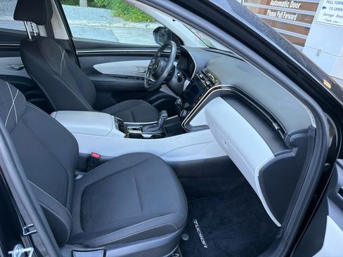 Used 2022 Hyundai Tucson SEL FWD image 6