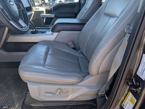 Used 2018 Ford F150 Lariat w/ Equipment Group 502A Luxury image 9