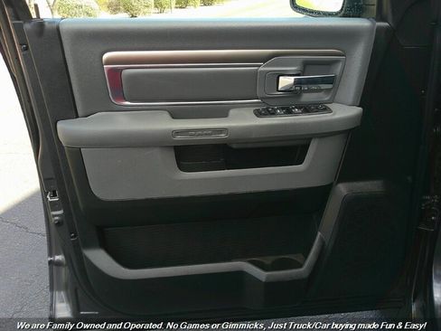 Used 2017 RAM 1500 Big Horn image 9