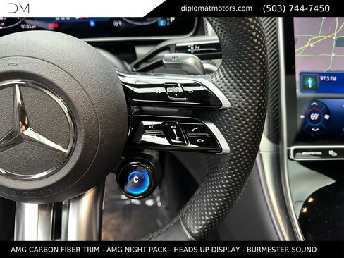 Used 2025 Mercedes-Benz GLC 43 AMG 4MATIC image 31