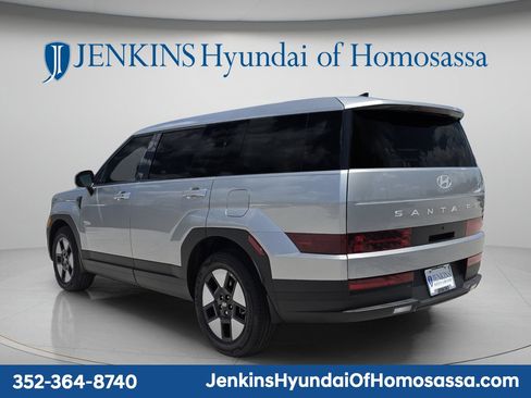New 2026 Hyundai Santa Fe SE FWD image 8