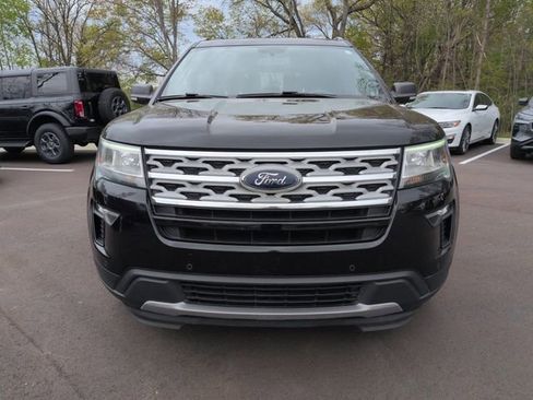 Certified 2019 Ford Explorer XLT w/ Equipment Group 201A AWD/4WD image 2