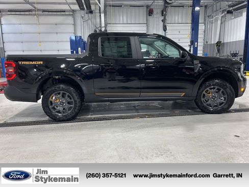 New 2025 Ford Maverick Tremor image 11