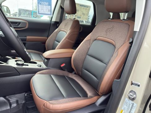 New 2025 Ford Bronco Sport Outer Banks w/ Sasquatch Outer Banks Package image 14