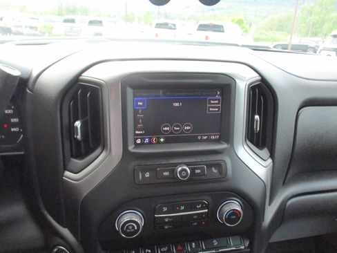 Used 2024 Chevrolet Silverado 2500 Custom w/ Custom Value Package AWD/4WD image 16
