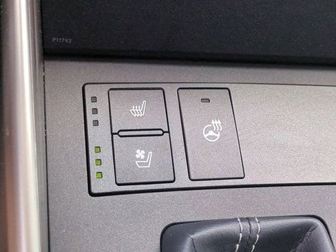 Used 2019 Lexus IS 300 RWD image 20