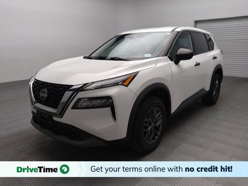 Used 2022 Nissan Rogue S image 1