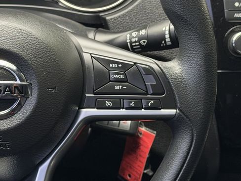 Used 2021 Nissan Rogue Sport S FWD image 14