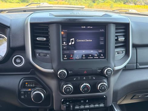 Used 2020 RAM 2500 Big Horn w/ Level 1 Equipment Group AWD/4WD image 18