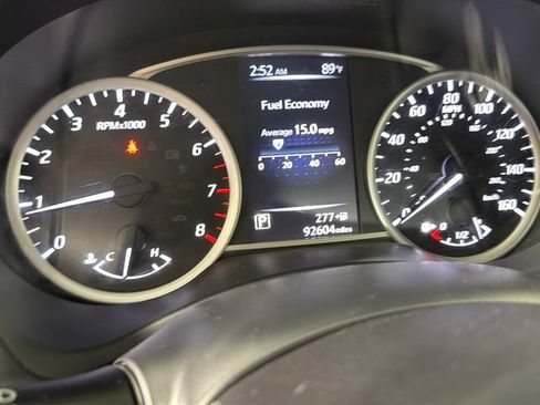 Used 2016 Nissan Sentra SV FWD image 20