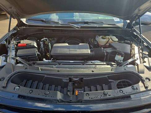 Used 2022 GMC Yukon XL SLE w/ Gmc Pro Safety Plus Package image 31