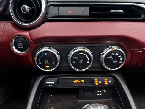 Used 2020 MAZDA MX-5 Miata RF Grand Touring image 23