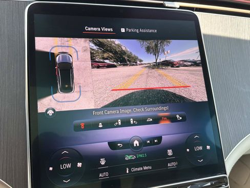 Certified 2023 Mercedes-Benz EQS 450+ SUV image 23