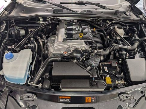 Used 2022 MAZDA MX-5 Miata RF Grand Touring RWD image 21