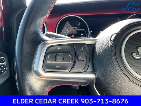 Used 2021 Jeep Wrangler Unlimited Rubicon AWD/4WD image 18