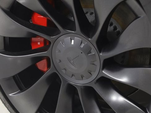 Used 2022 Tesla Model 3 Performance image 17