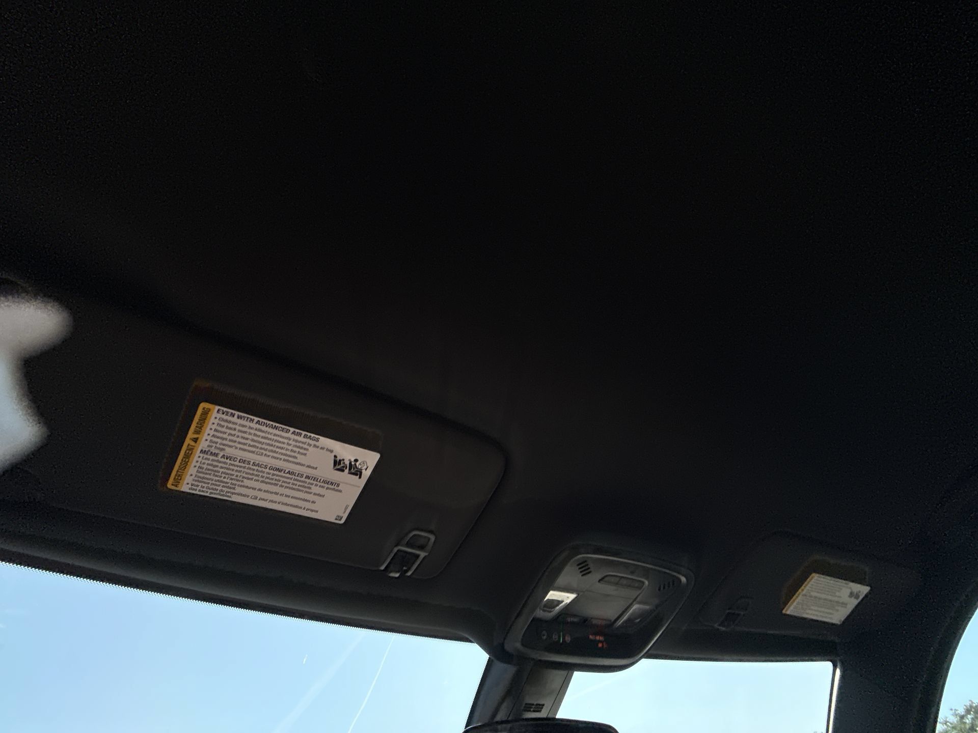 Used 2023 Chevrolet Traverse LT FWD image 25