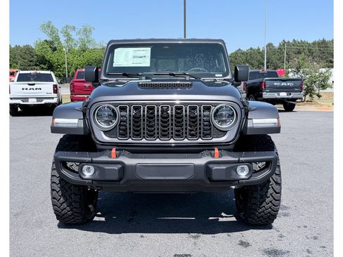 New 2026 Jeep Gladiator Mojave AWD/4WD image 3